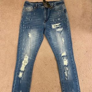 Amiri Distressed Jeans 34,32